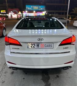 هيونداي i40